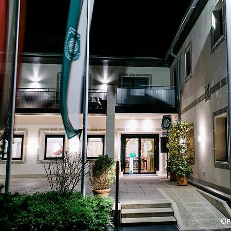 Schlosstaverne Thannhausen Weiz Eksteriør bilde